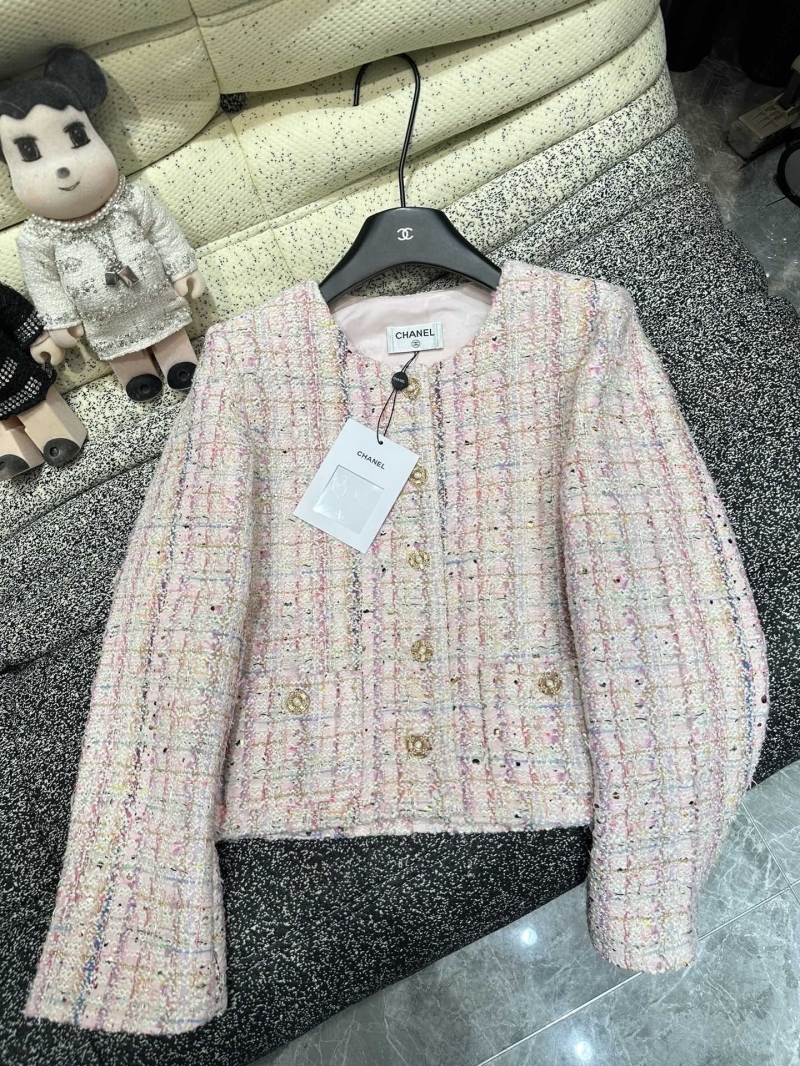 Ch*el coats